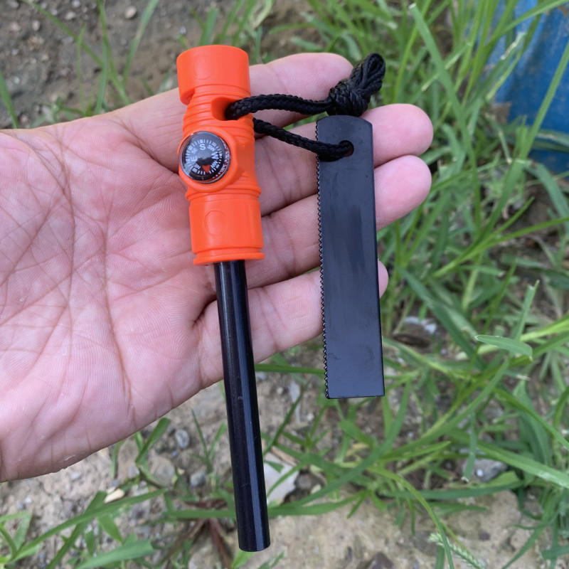 Multifunctional Long Tactical  - Magnesium Fire Starter 评论和价格