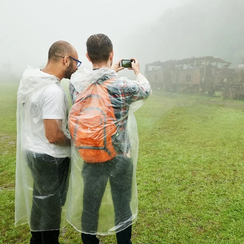 Disposable Waterproof Raincoat - Emergency Poncho Rain 评论和价格