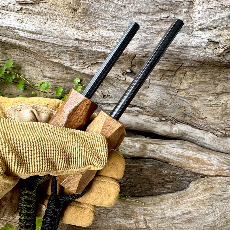 New Outdoor Flint Fire Starter - Magnesium Fire Starter 评论和价格